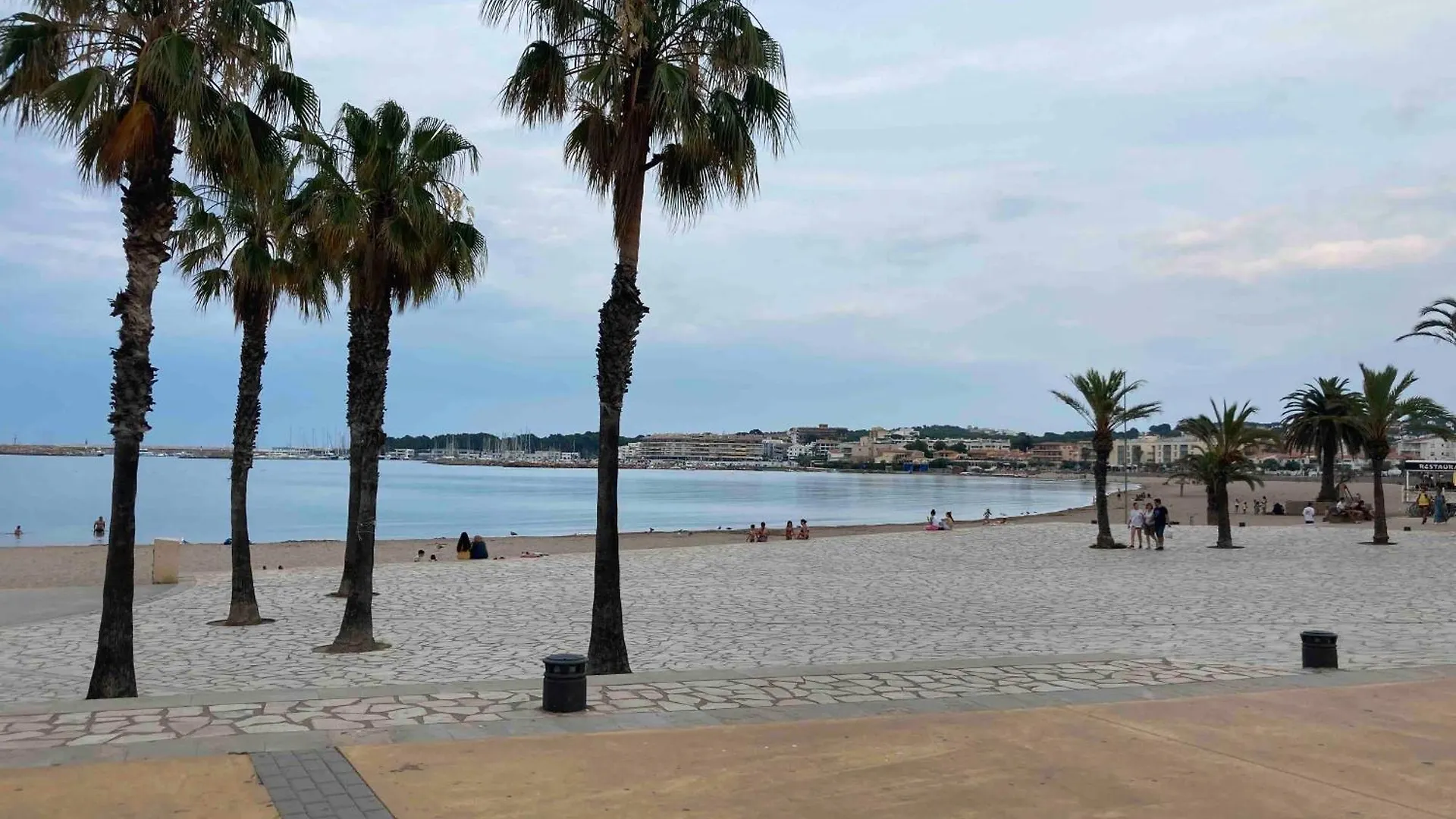 公寓 Apartamento L'Escala - 1R Piso