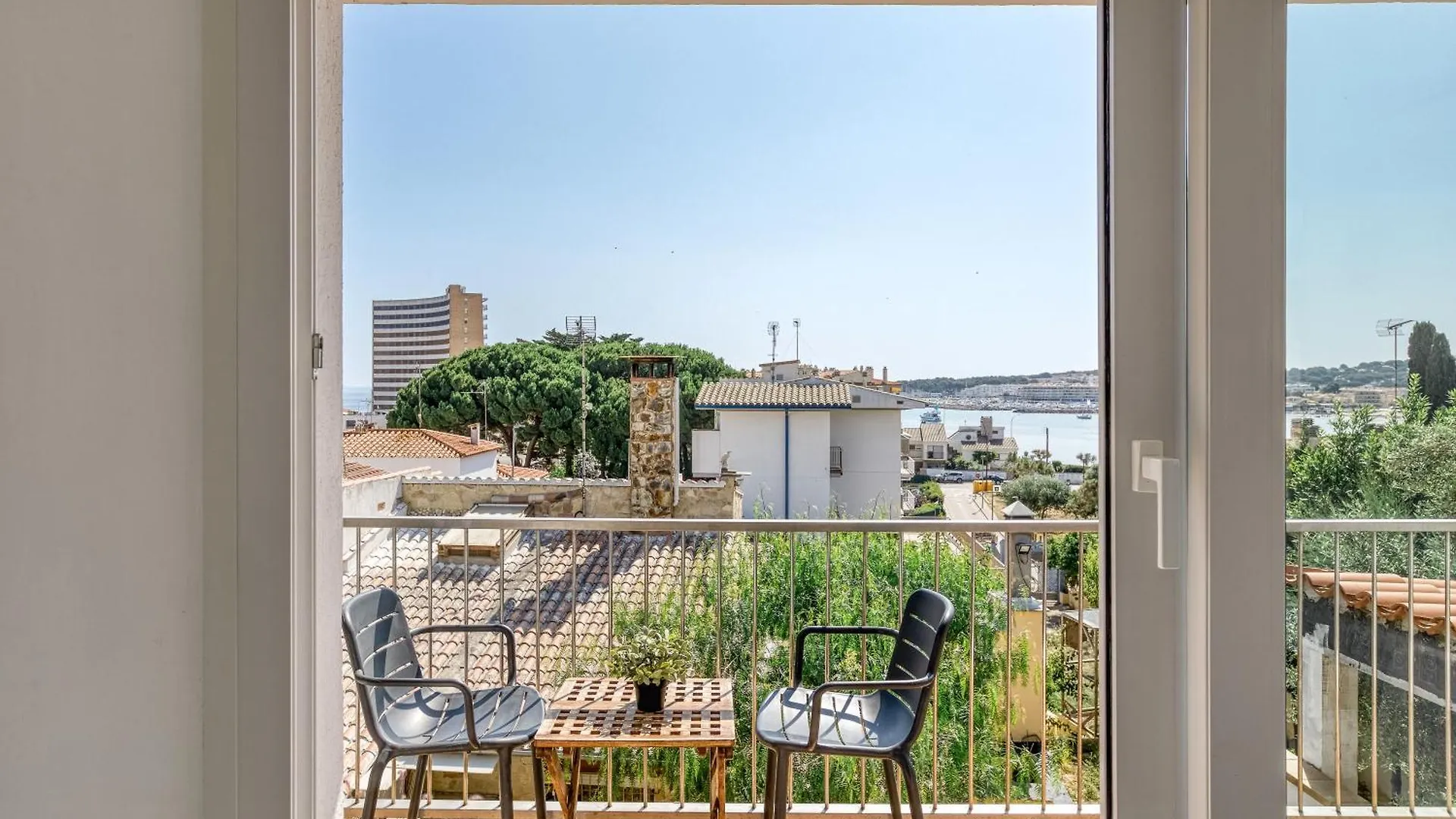 Apartamento L'Escala - 1R Piso