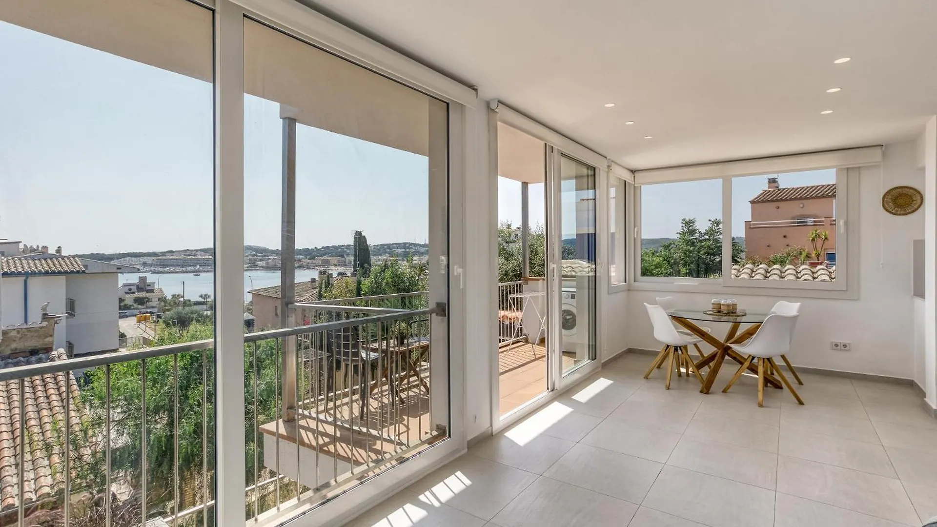 Apartamento L'Escala - 1R Piso